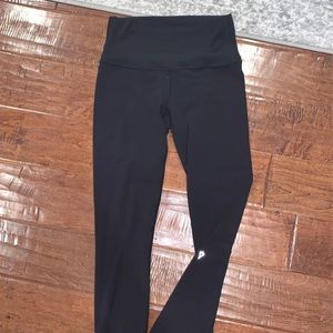 Avviva lululemon leggings